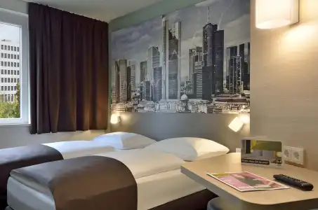 B&B Frankfurt-West - 2