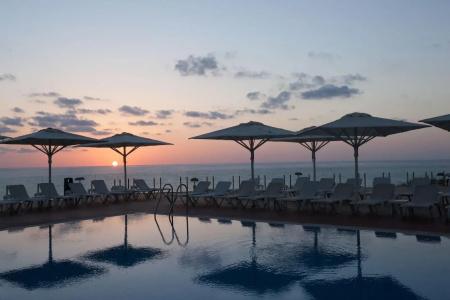 Island Luxurious Suites - 19