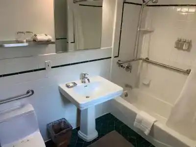 Parker Guest House - 22