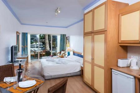 Paphos Gardens Holiday Resort - 68