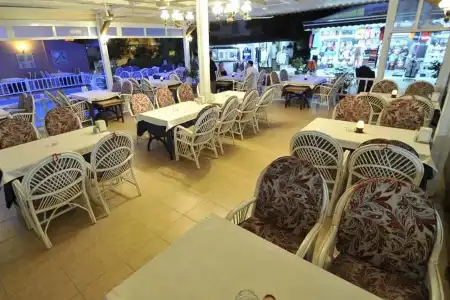 Sun Kiss Otel - 9
