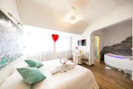 Suites Roma Tiburtina Luxury - 4