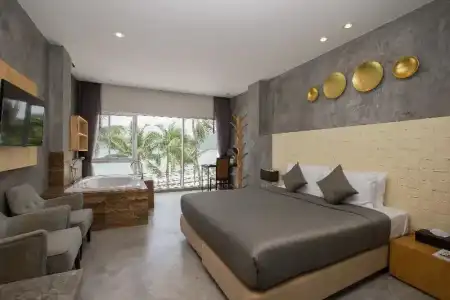 Patong Signature Boutique - 41