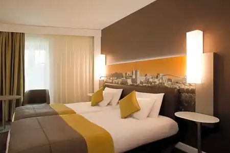 Mercure Avignon Centre Palais des Papes - 60
