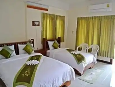 Riverfront Mukdahan - 4