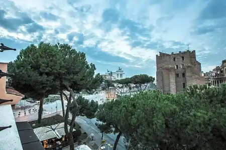 Romano - 81