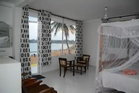 SURF UNA Beach - 50