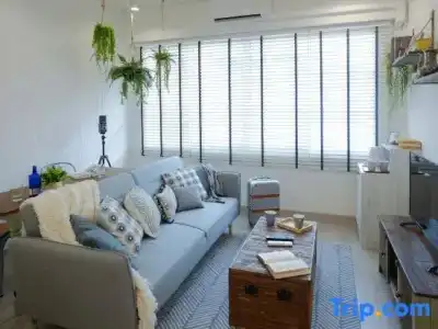 Hide and Seek Boutique Hometel - 100