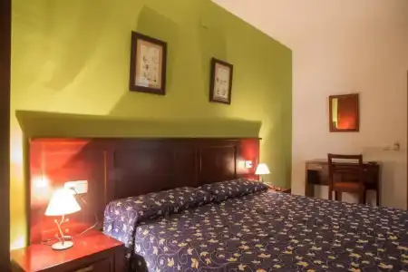 Hostal San Cayetano - 98