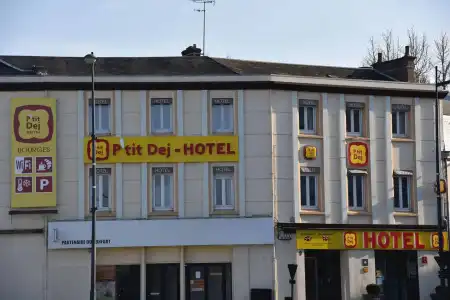 The Originals Access, Hôtel Bourges Gare - 0