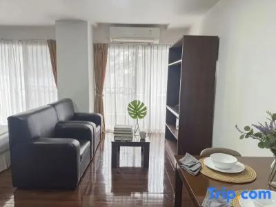 J-Town Serviced Apartments - 63