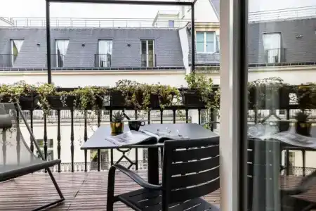 Hôtel Théorème - 148