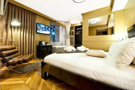 Montefiore 16 - Urban Boutique - 76