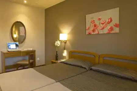 Hostal Barris - 17