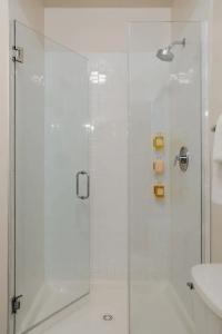 Found Chicago River North - 8