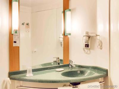 Ibis Mumbai Airport - An Accor Brand - 7