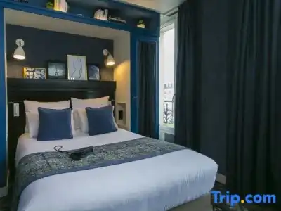 Hôtel de Neuville - Arc de Triomphe - 140