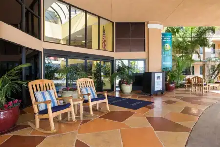 Fairfield by Marriott Anaheim Resort - 25