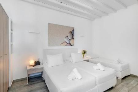 Makis Place - 64