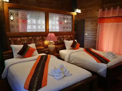Buraphat Resort - 2