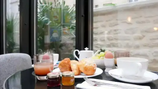 Hôtel Moderniste - 12
