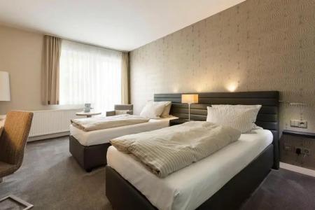 Hiemann - Superior - 44