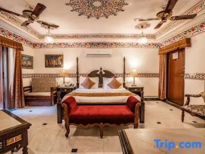 Umaid Bhawan - A Heritage Style Boutique - 116