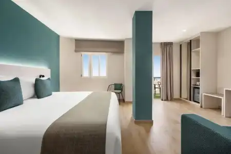Ramada Resort by Wyndham Puerto de Mazarron - 74
