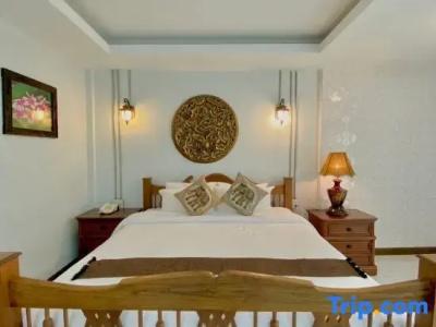 Pingdoi Hualin Boutique - 25