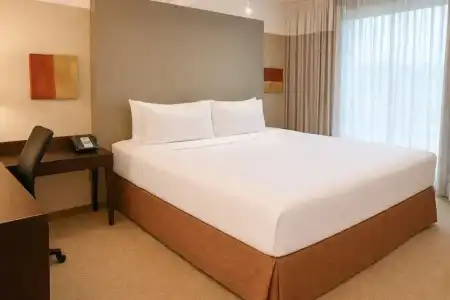 Crowne Plaza Chicago West Loop by IHG - 43