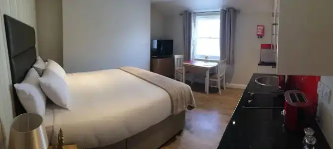 Queens - 135