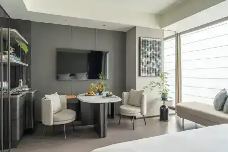 Four Seasons At Centre - 69
