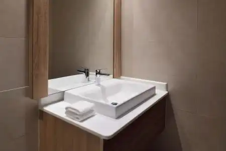 Element City Center Doha - 8