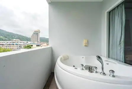 Patong Pearl - 25