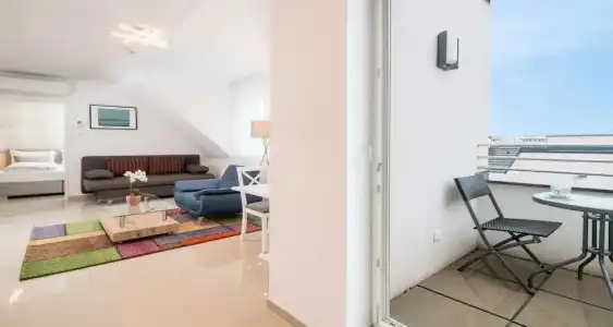 Best Western Plus Celebrity Suites - 102