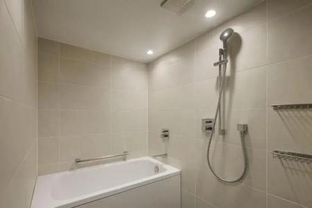 Courtyard by Marriott Tokyo Ginza - 9
