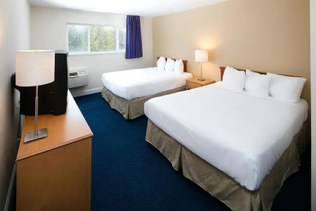 Red Lion Inn & Suites Sacramento - 5