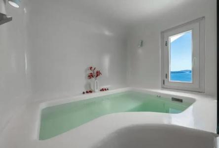 Sophia Oia View - 25