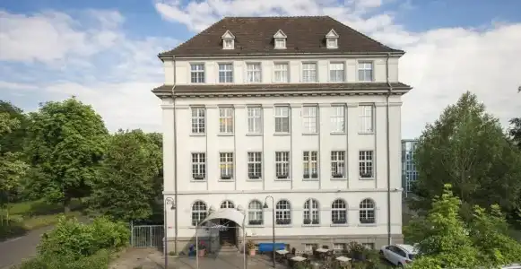 WHLIVING - Apartments & Studios - 0
