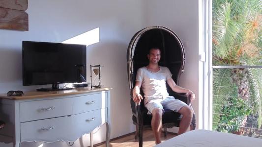 Refresh Boutique Apartments - 240