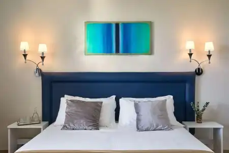 Golden Apartments - 5
