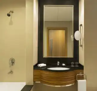 Four Points by Sheraton Bur Dubai - 20