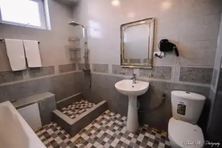 Apart Sayat-Nova - 11