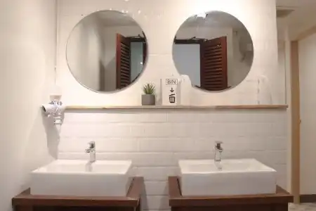 The Peace Hostel - 4