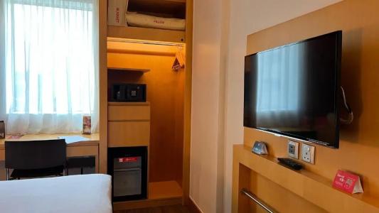 Ibis One Central - 32