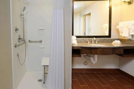 Hilton Garden Inn Greensboro Airport - 64