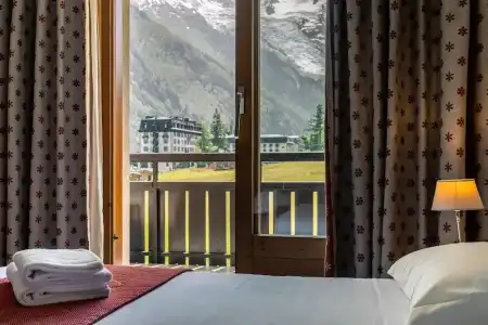 Les Balcons du Savoy - 81