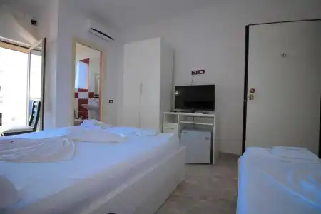 Keisa - 19