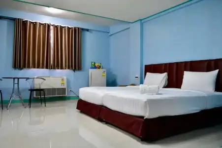 Happyland Mansion - 22