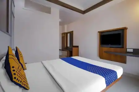 Royal Regency Lodge - 59